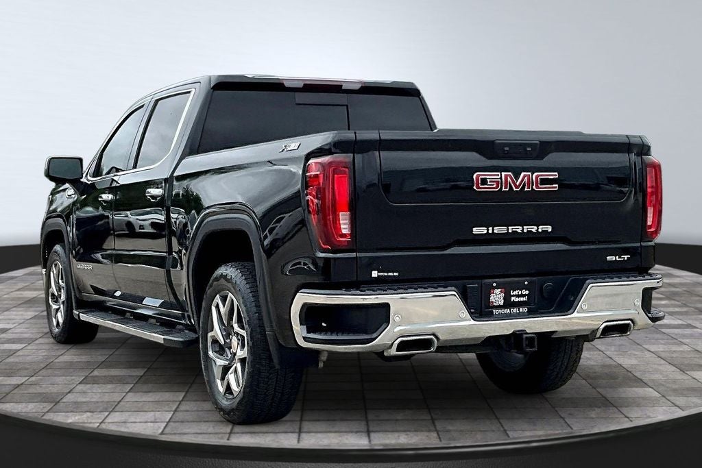 2024 GMC Sierra 1500 SLT