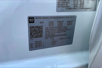 2025 GMC Sierra 1500 SLT