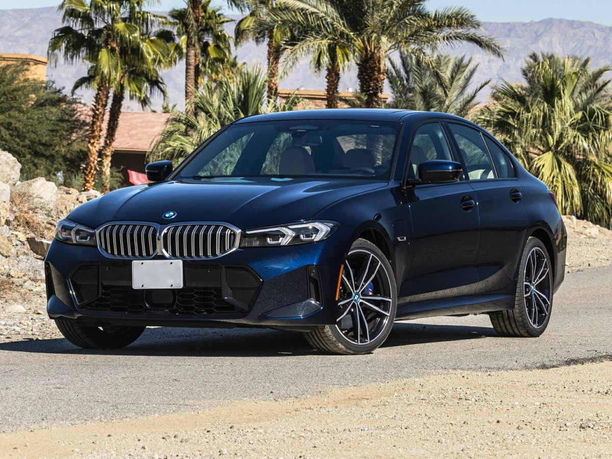 2023 BMW 3 Series 330e iPerformance