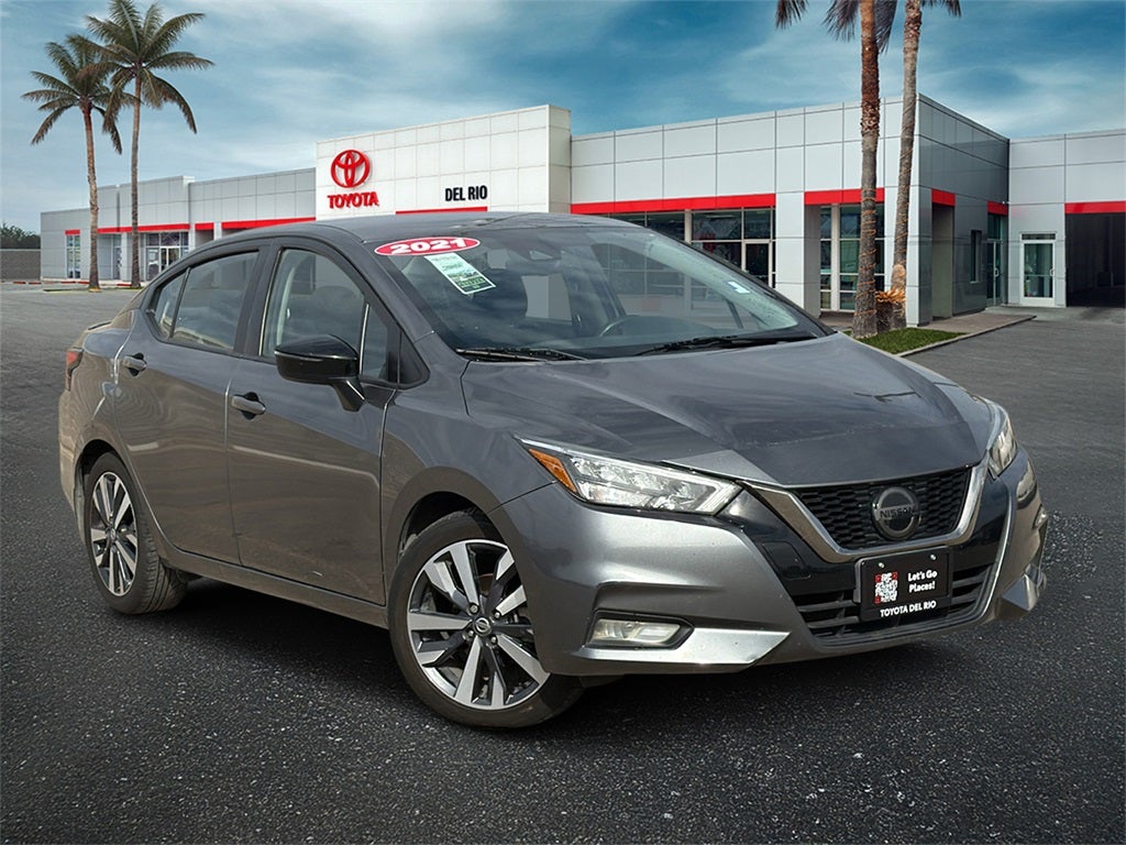 2021 Nissan Versa 1.6 SR