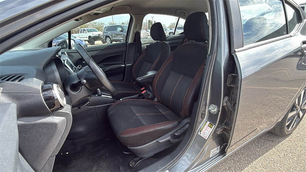 2021 Nissan Versa 1.6 SR