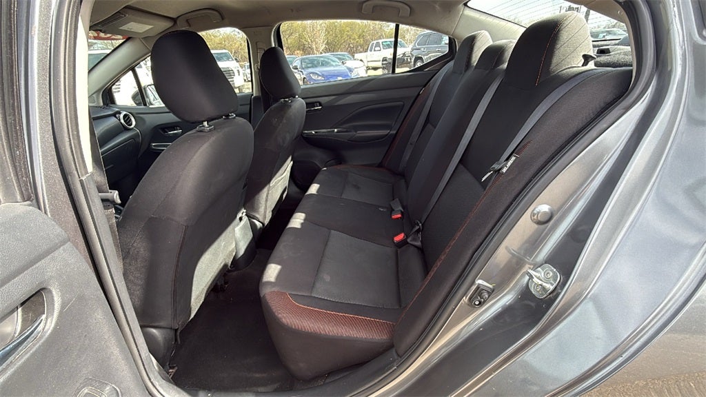 2021 Nissan Versa 1.6 SR