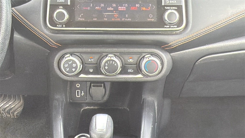 2021 Nissan Versa 1.6 SR