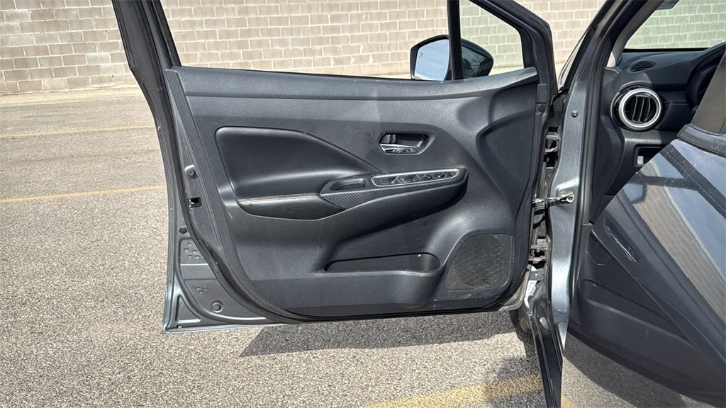 2021 Nissan Versa 1.6 SR