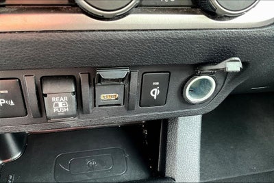 2023 Toyota Tacoma Limited V6