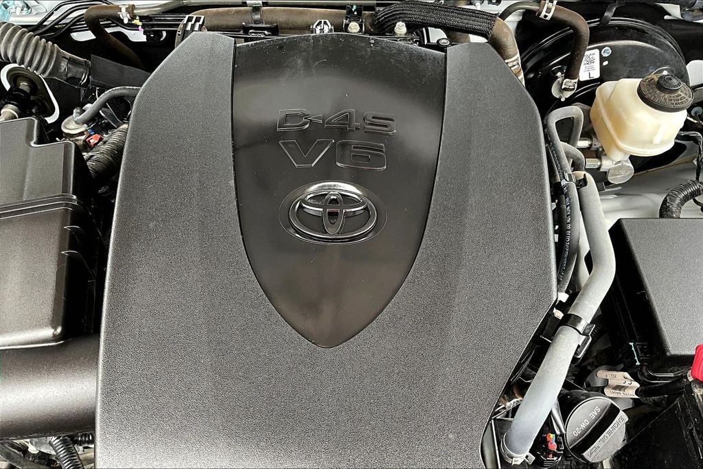 2023 Toyota Tacoma Limited V6