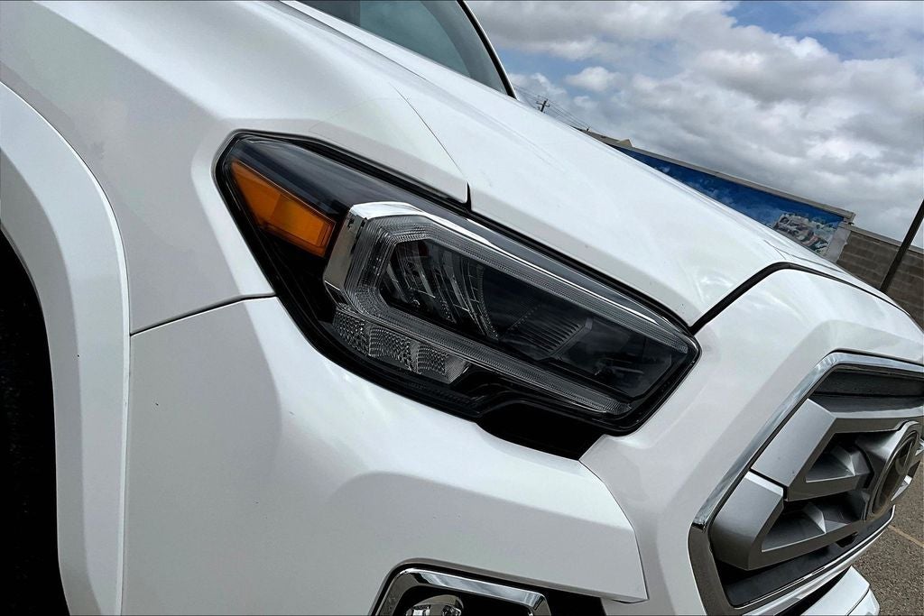 2023 Toyota Tacoma Limited V6