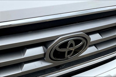 2023 Toyota Tacoma Limited V6