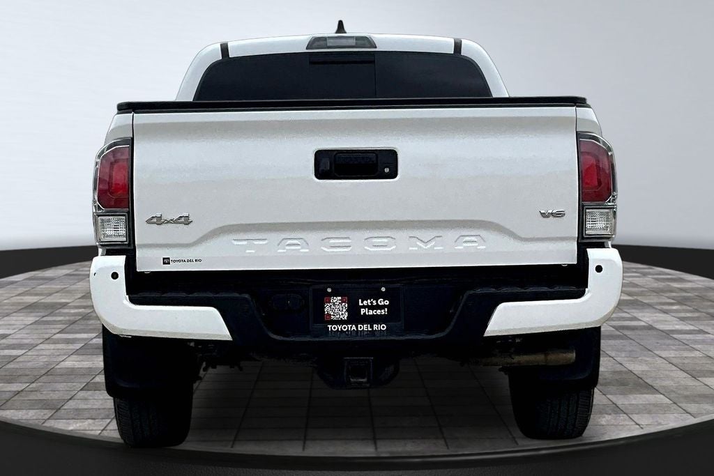 2023 Toyota Tacoma Limited V6