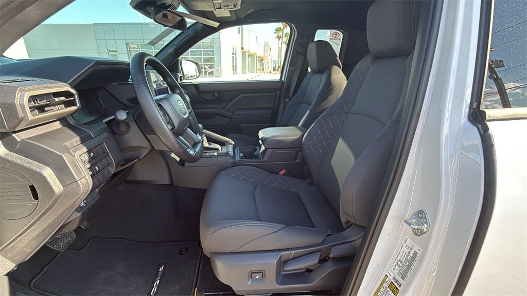 2025 Toyota Tacoma SR