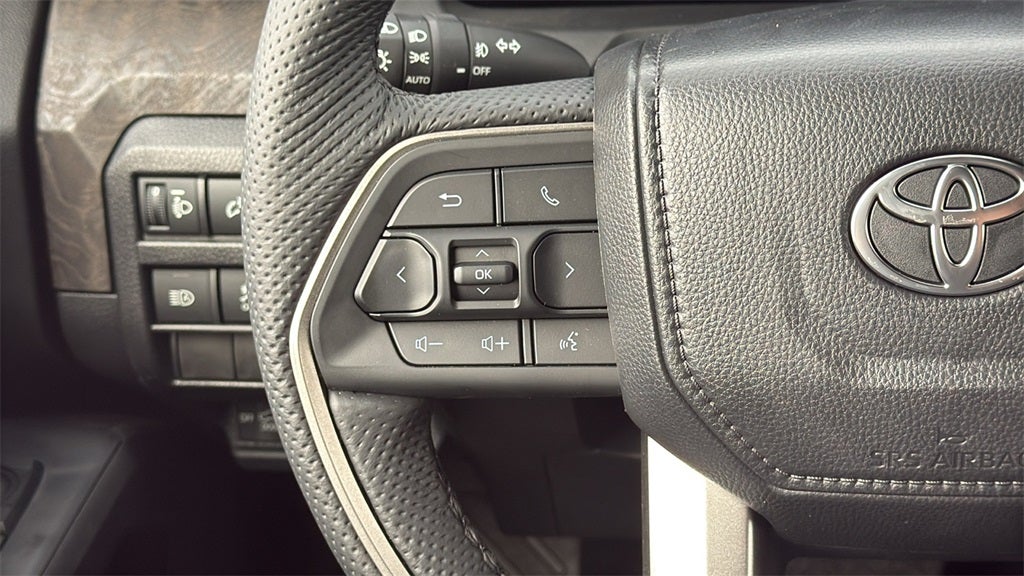 2026 Toyota Tacoma Hybrid Limited