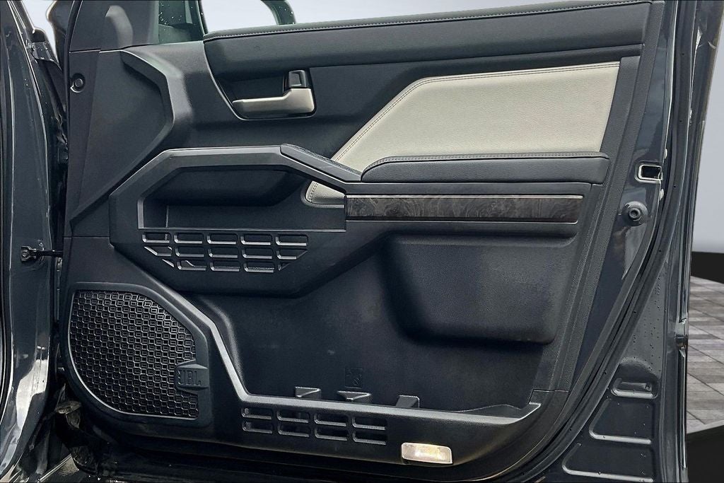 2024 Toyota Tacoma Hybrid Limited