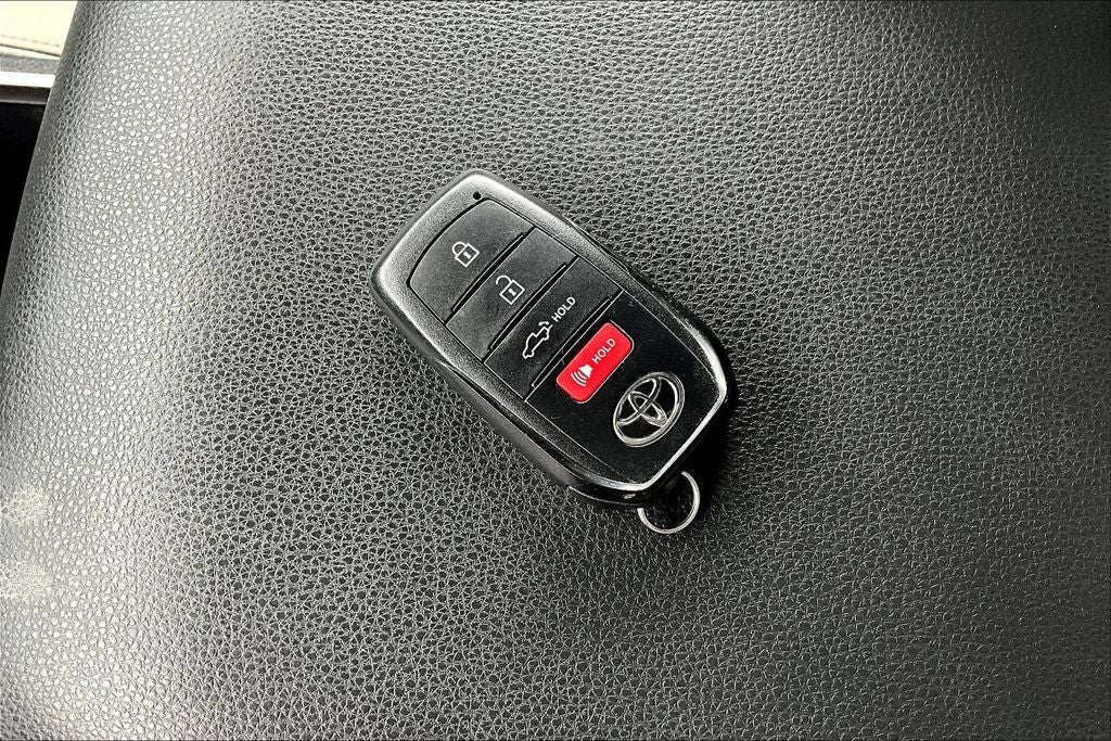 2024 Toyota Tacoma Hybrid Limited
