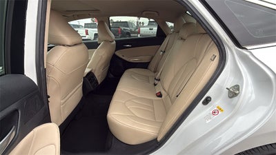 2019 Toyota Avalon XLE