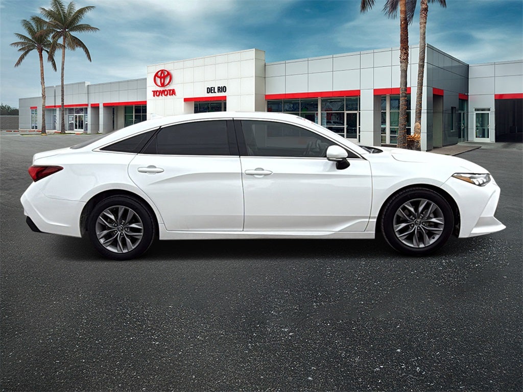 2019 Toyota Avalon XLE