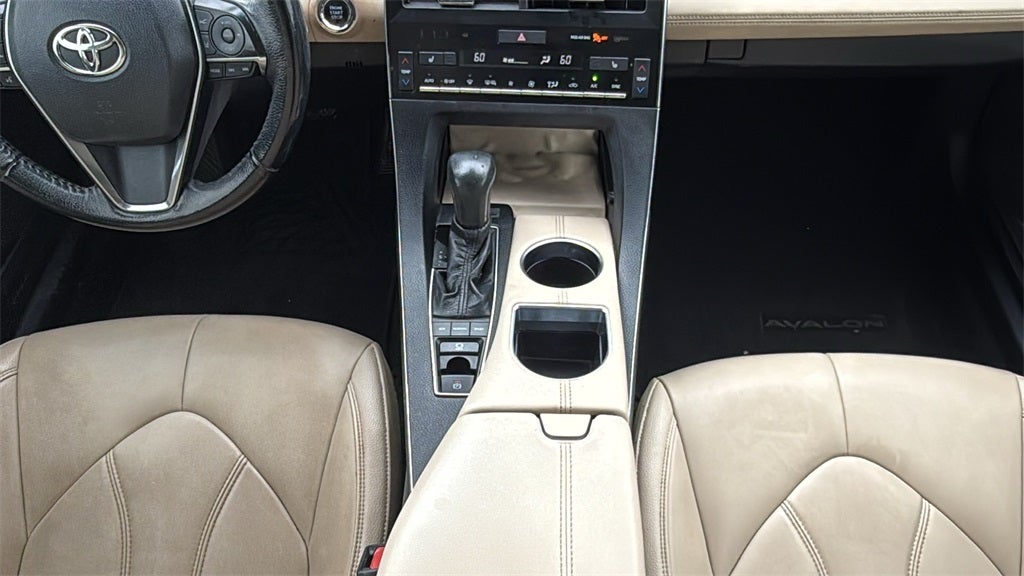 2019 Toyota Avalon XLE