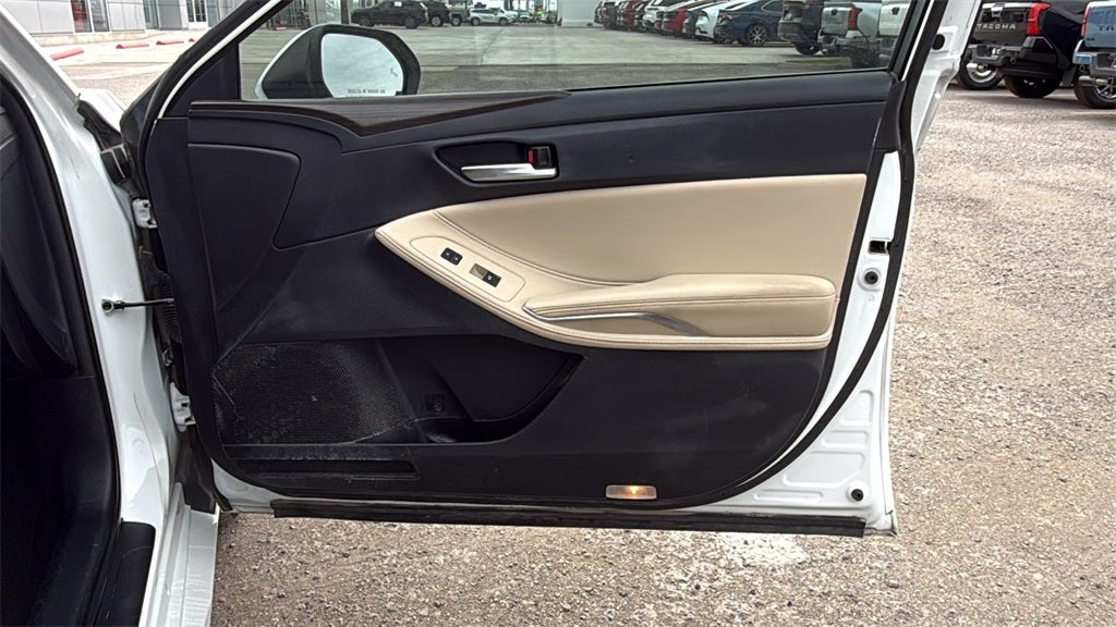 2019 Toyota Avalon XLE