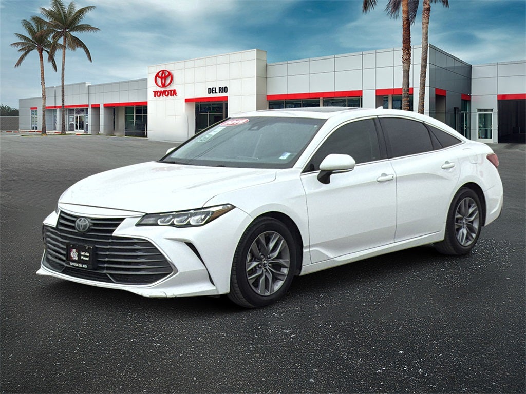 2019 Toyota Avalon XLE