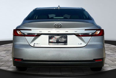 2025 Toyota Camry LE