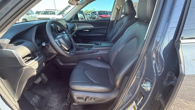 2024 Toyota Grand Highlander XLE
