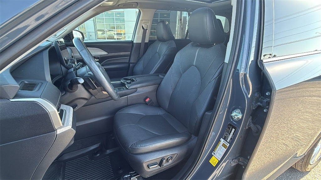 2024 Toyota Grand Highlander Platinum