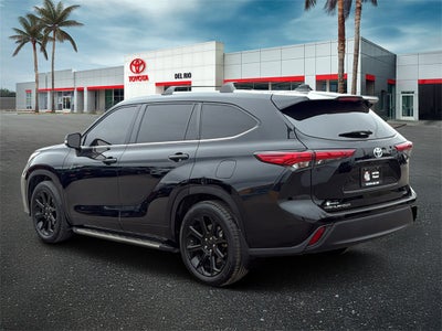 2023 Toyota Highlander Hybrid Bronze Edition