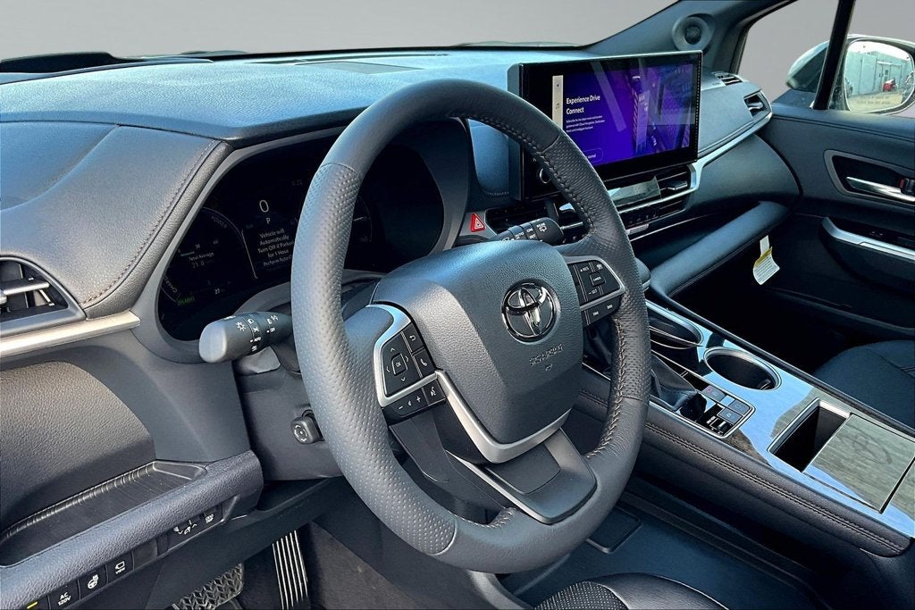 2026 Toyota Sienna Platinum 7 Passenger