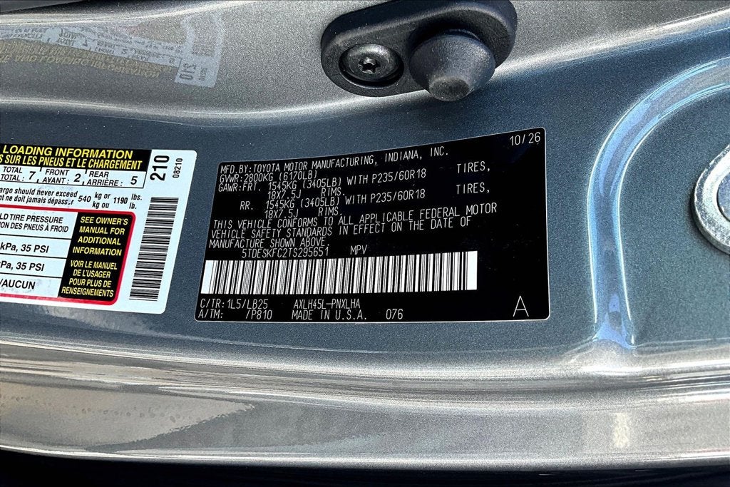 2026 Toyota Sienna Platinum 7 Passenger