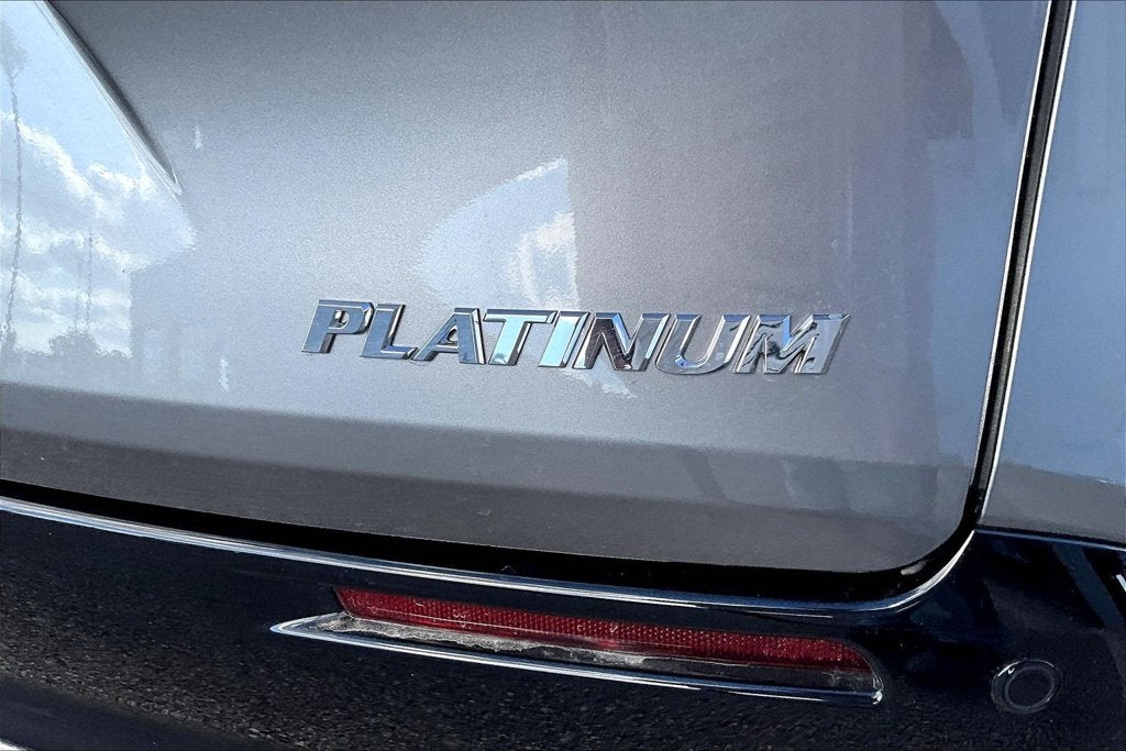 2026 Toyota Sienna Platinum 7 Passenger