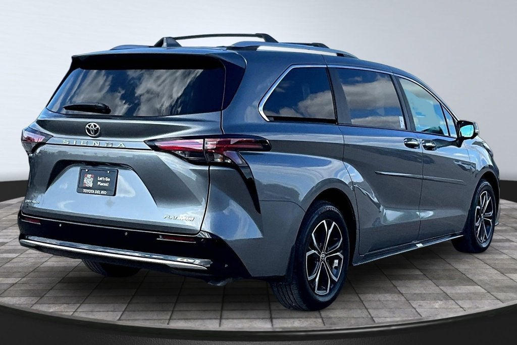 2026 Toyota Sienna Platinum 7 Passenger