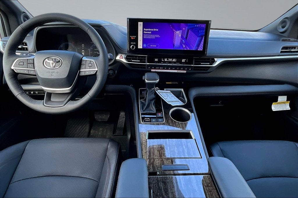 2026 Toyota Sienna Platinum 7 Passenger