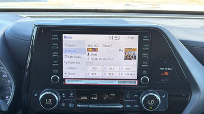 2022 Toyota Highlander XLE