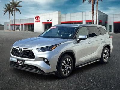 2022 Toyota Highlander XLE