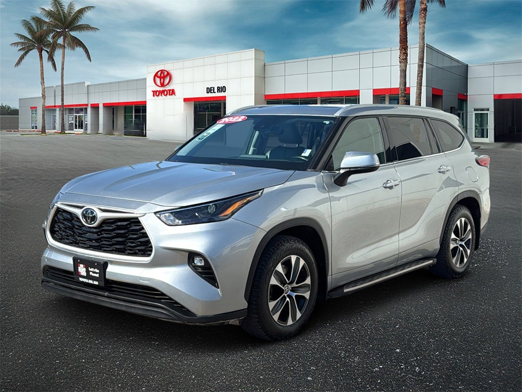 2022 Toyota Highlander XLE