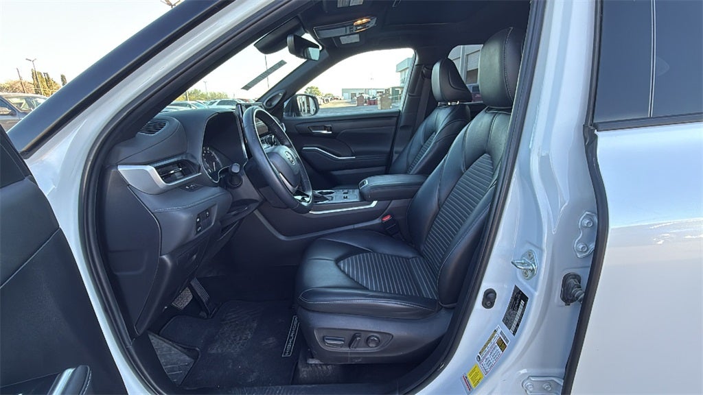 2023 Toyota Highlander XSE