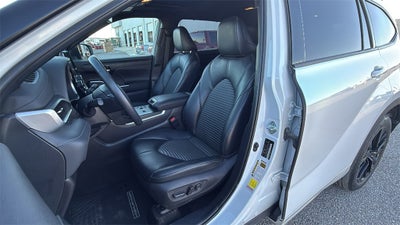 2023 Toyota Highlander XSE