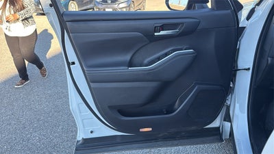 2023 Toyota Highlander XSE