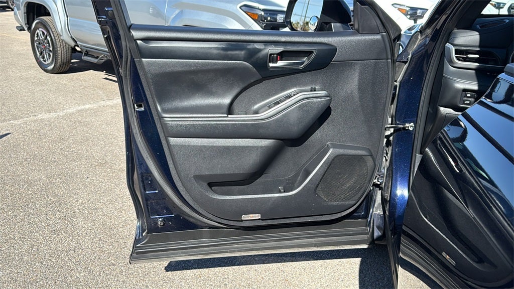 2024 Toyota Highlander XSE