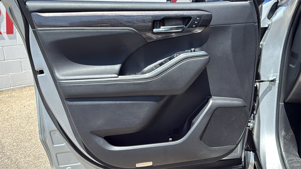 2024 Toyota Highlander Limited