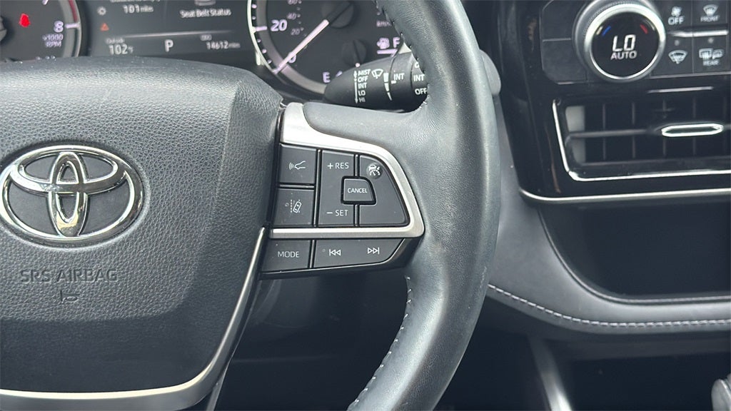 2023 Toyota Highlander LE