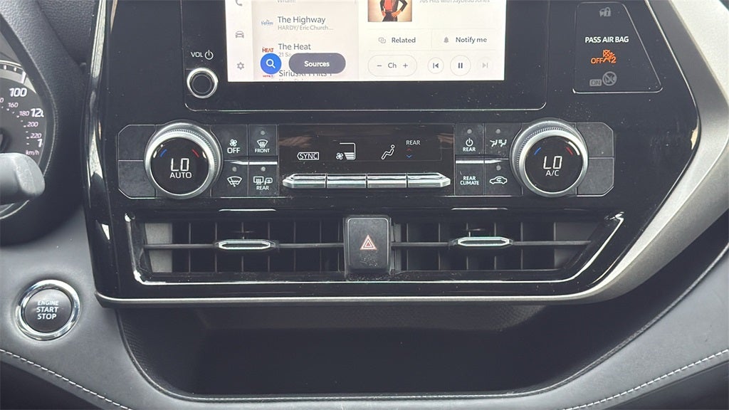 2023 Toyota Highlander LE