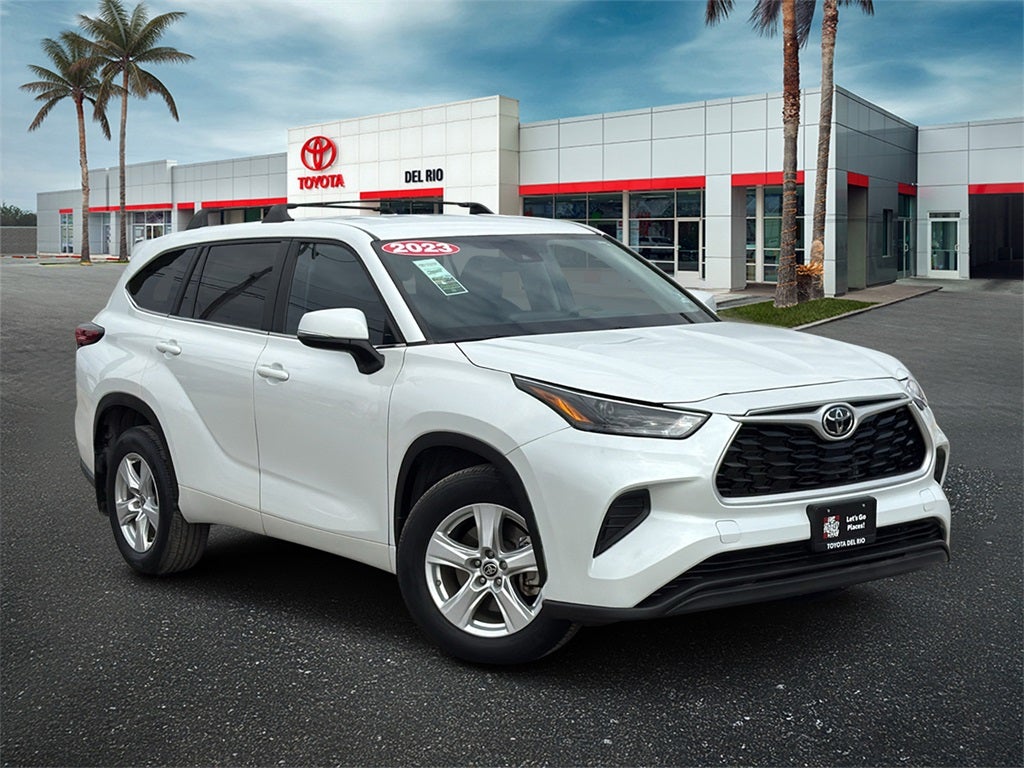 2023 Toyota Highlander LE