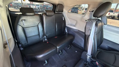2023 Toyota Sienna LE 8 Passenger