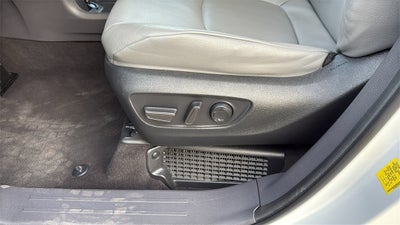 2023 Toyota Sienna XLE 8 Passenger