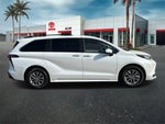 2023 Toyota Sienna XLE 8 Passenger