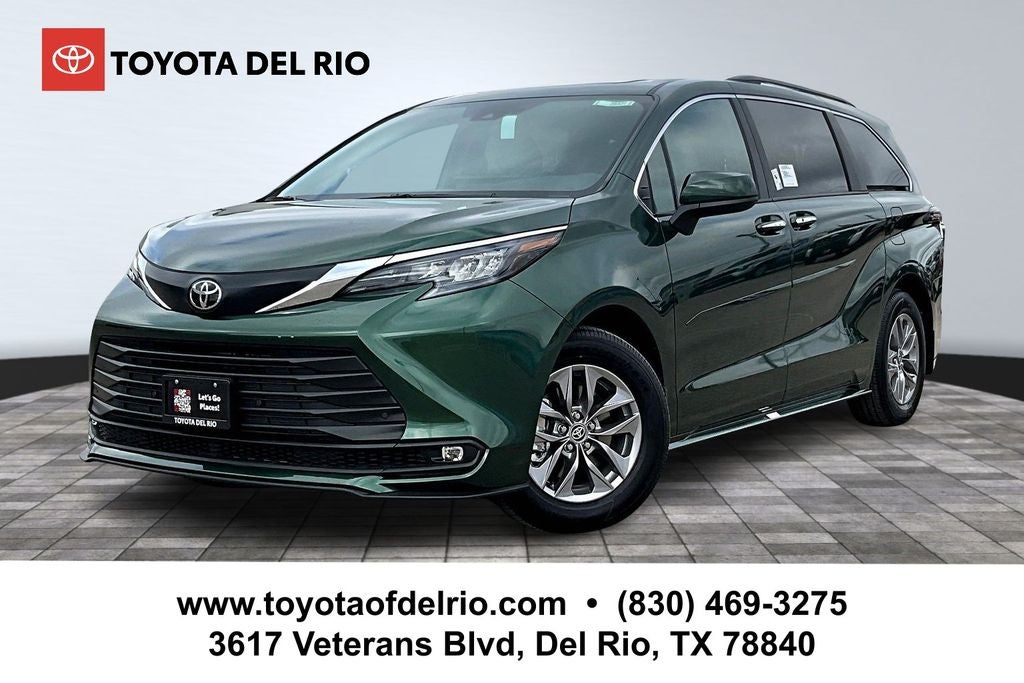 2026 Toyota Sienna XLE 8 Passenger