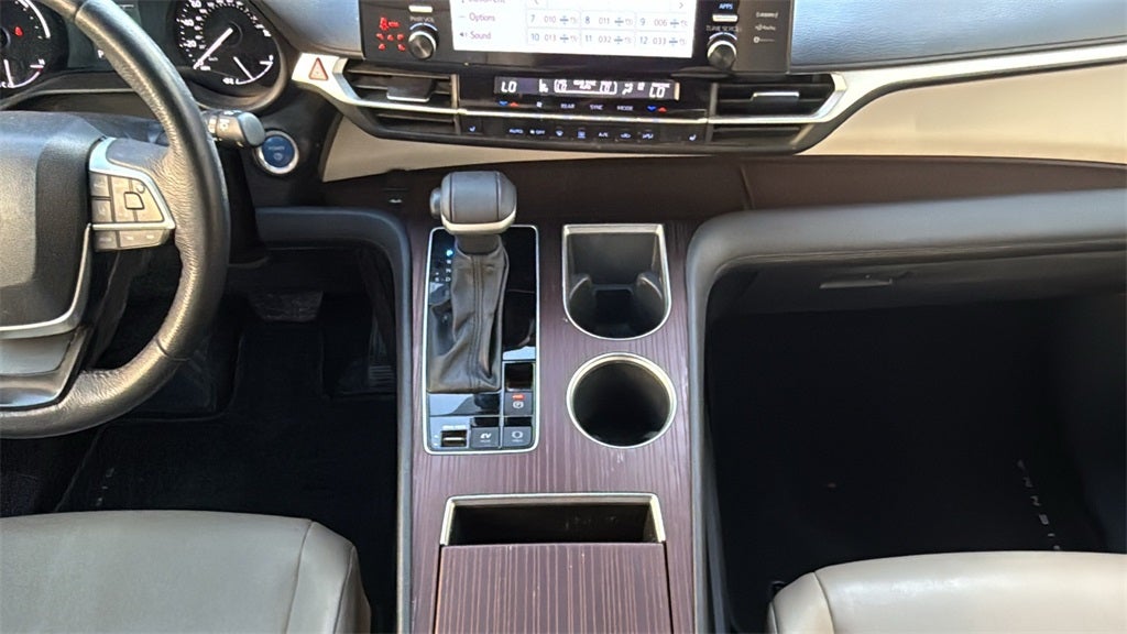 2023 Toyota Sienna XLE 7 Passenger