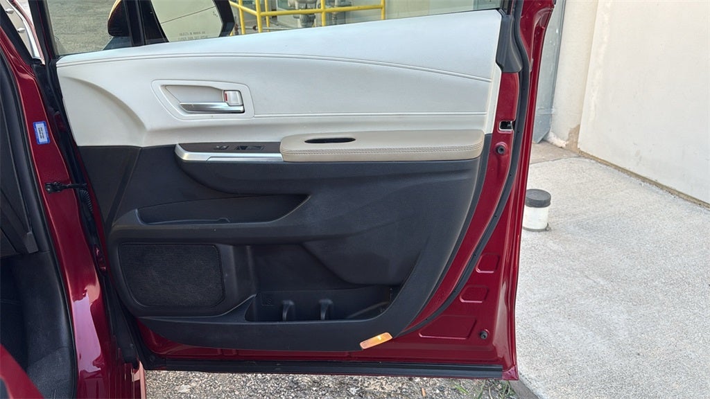 2023 Toyota Sienna XLE 7 Passenger