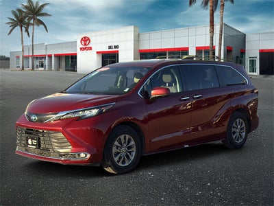 2023 Toyota Sienna XLE 7 Passenger