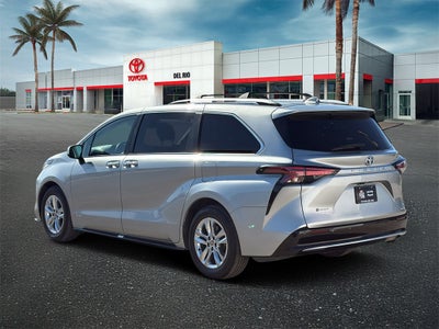 2021 Toyota Sienna Limited 7 Passenger